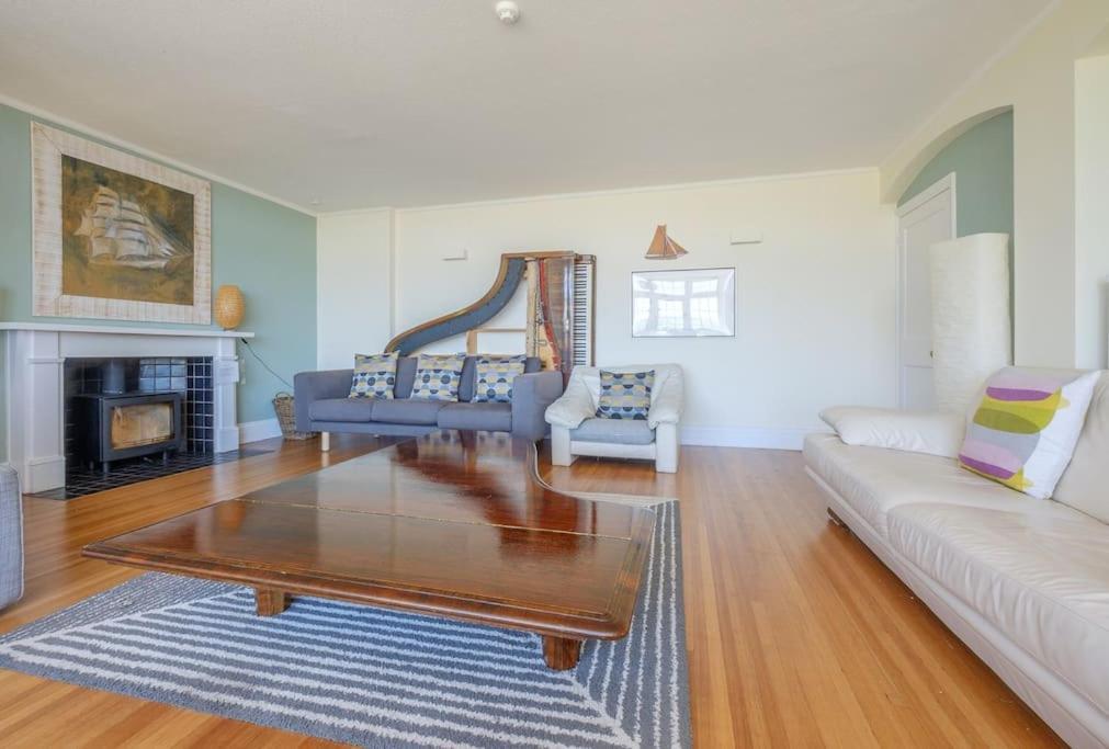 فيلا The Beach House-Devon- On The Beach- Sleeps 20 إاكسماوث المظهر الخارجي الصورة
